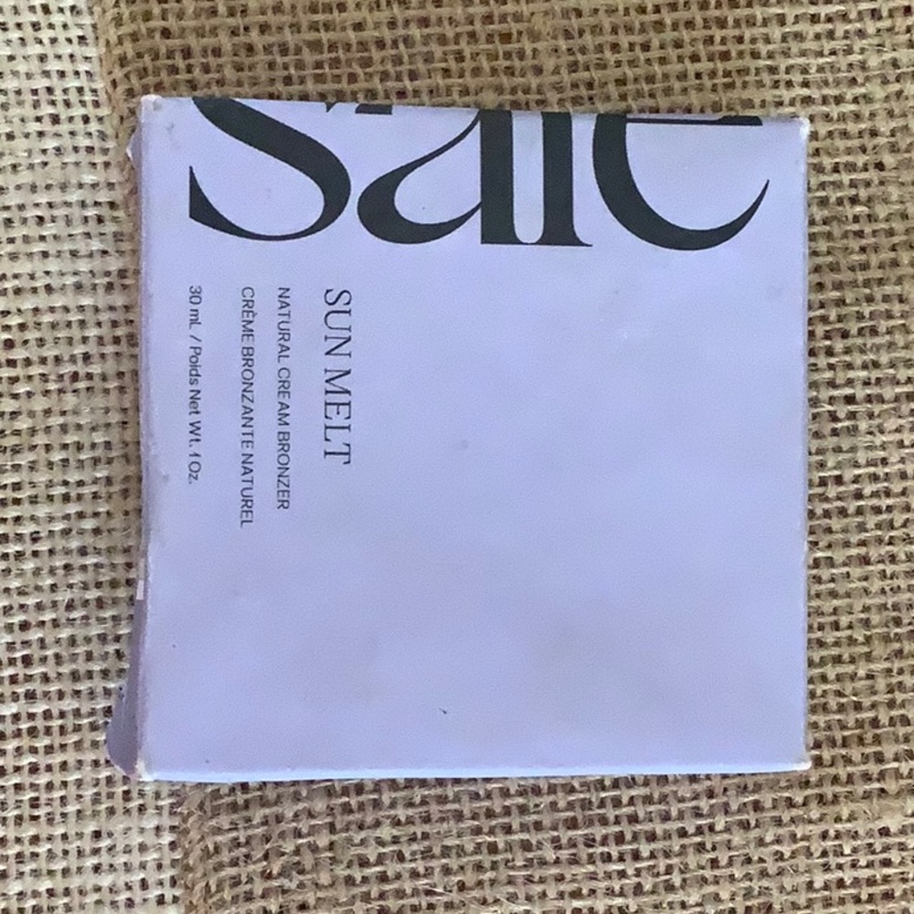Saie Sun Melt Bronzer. Used a few times.
